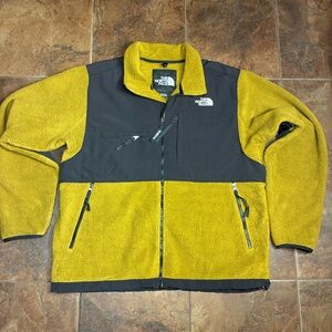 The North Face Retro Denali Men's Moss Green Jacket NF0A88XH5HO